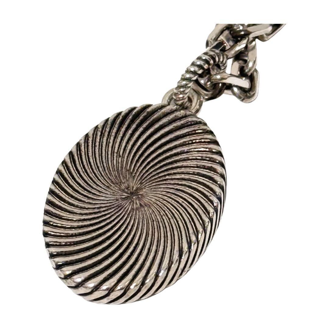 星野源プロフ推奨 GUCCI 蛇モチーフ GGマーモント ダブルG ネック