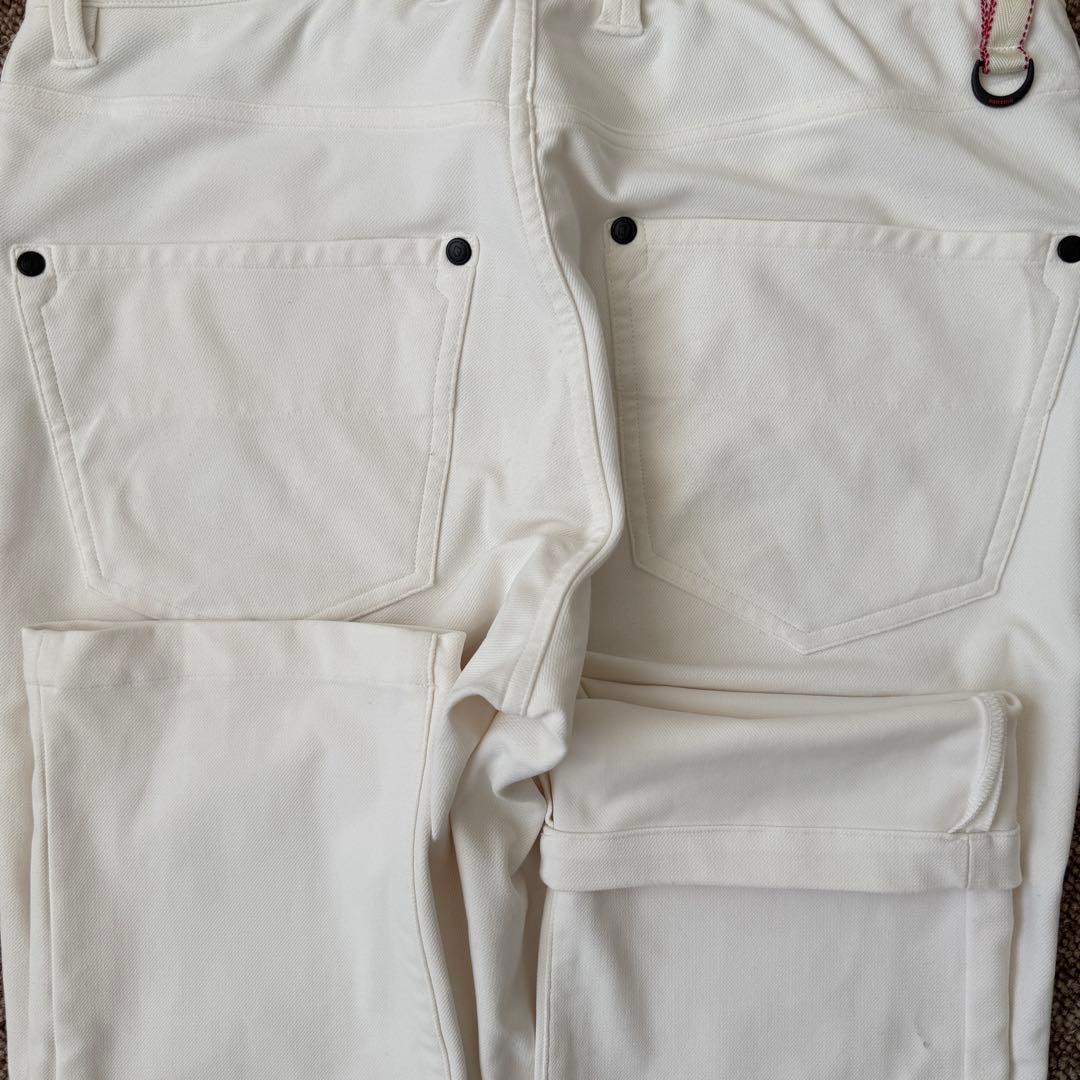 美品 ブリーフィングゴルフ パンツ 白 S〜M相当 春夏 ストレッチ素材