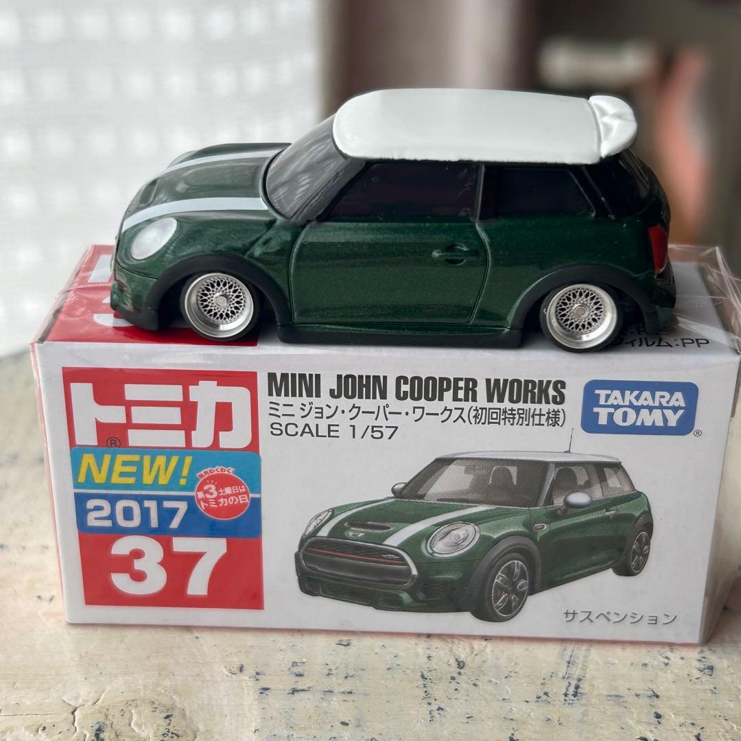 トミカ 改造 深リム ローダウン仕様ミニジョンクーパーワークス初回