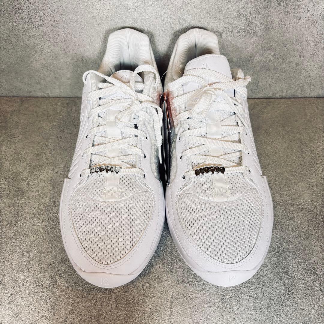 【新品未使用】タグ付✨NIKE バスケットボールシューズ 白 28.5cm