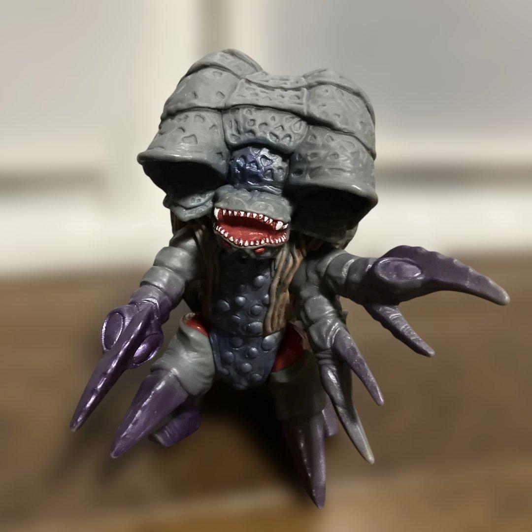 【良品】ウルトラマン怪獣フィギュアセット23体