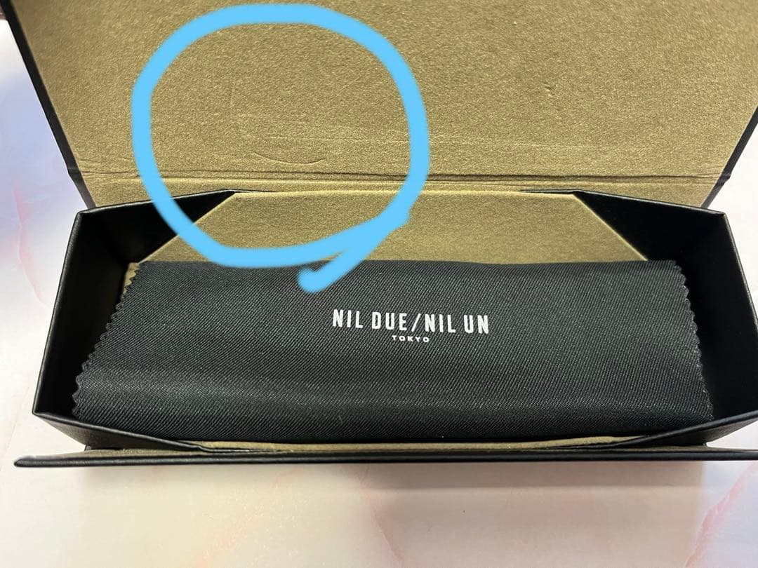 週末限定値下げ NIL DUE/NIL UN TOKYO クリアサングラス