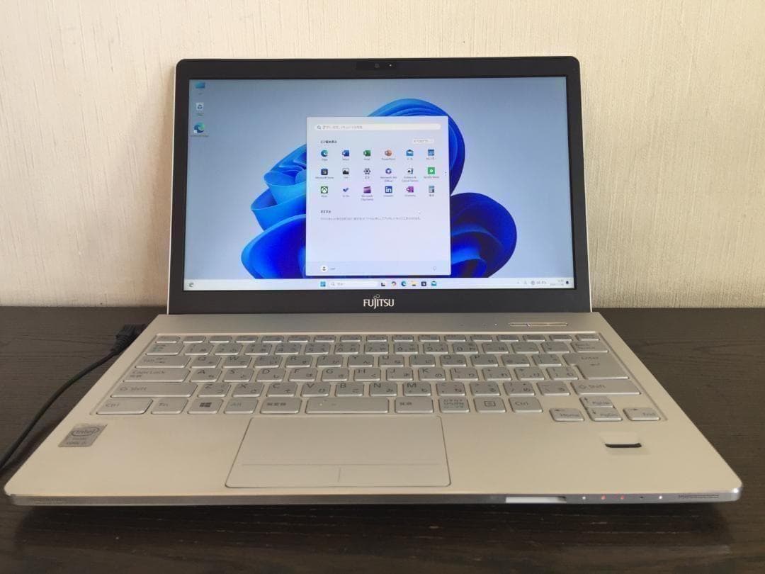 富士通 SH75/M 13.3型高解像度TFT 軽量・コンパクトノート - メルカリ