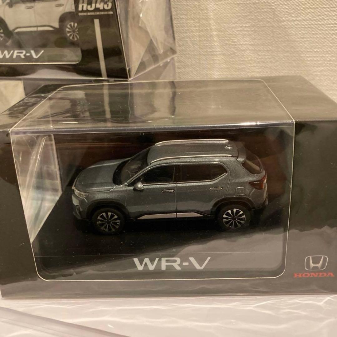 WR-V 1／43ミニカー４台セット ホワイト・レッド・グレー ・黒　ホンダ新品