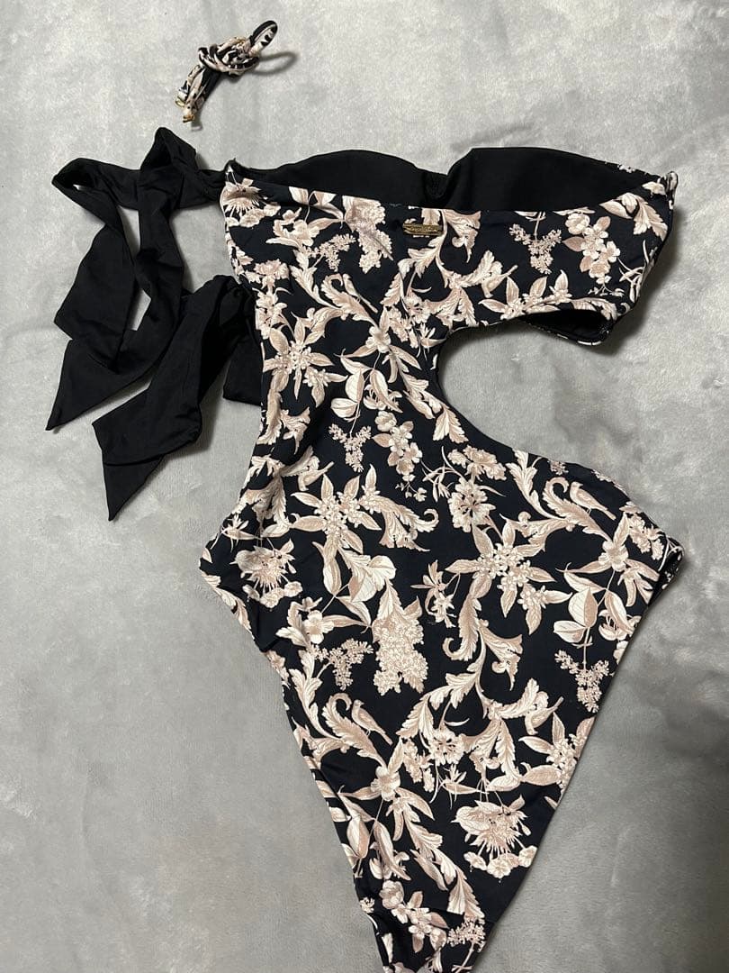 【美品】［お値下げ］¥22,000→¥10,000 eimy istoire M