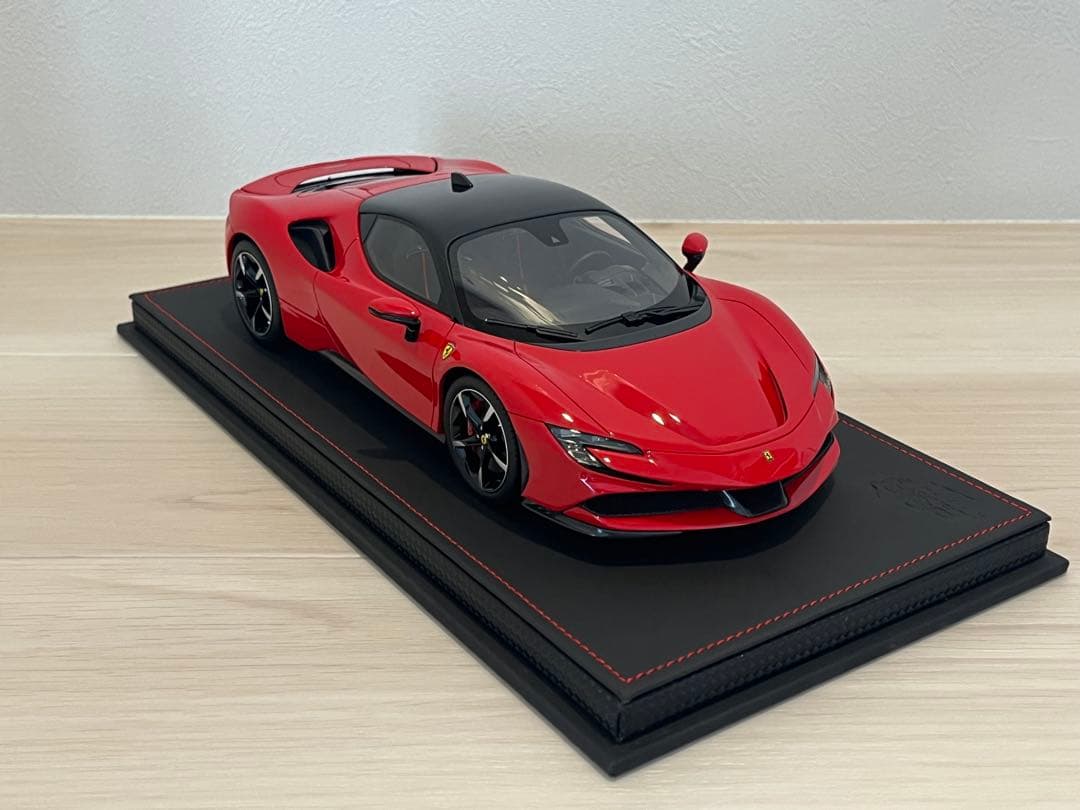 BBR 1/18 ポルシェSF90 Stradale 105/449台限定モデル