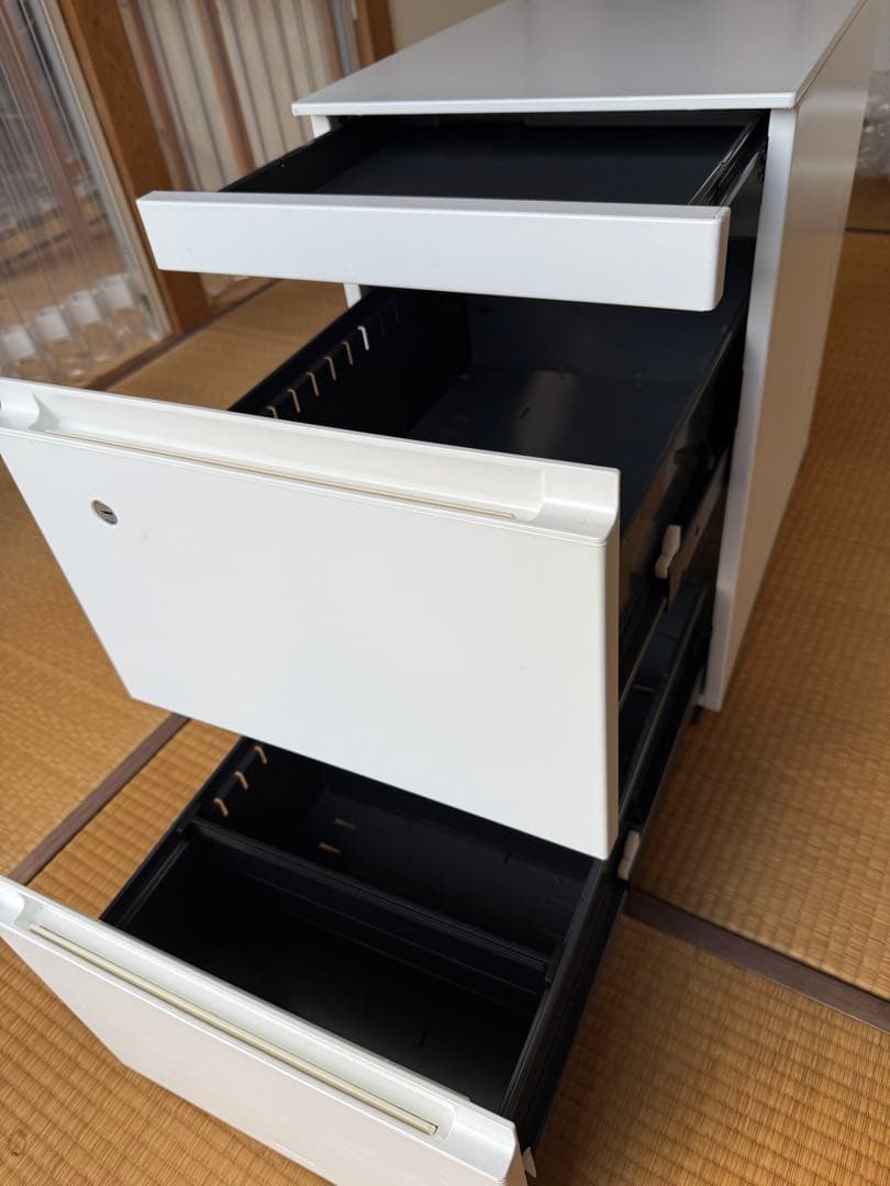 GXワゴン SDM-GXZ46T3SAW コクヨ/KOKUYO ワゴン3段 - メルカリ