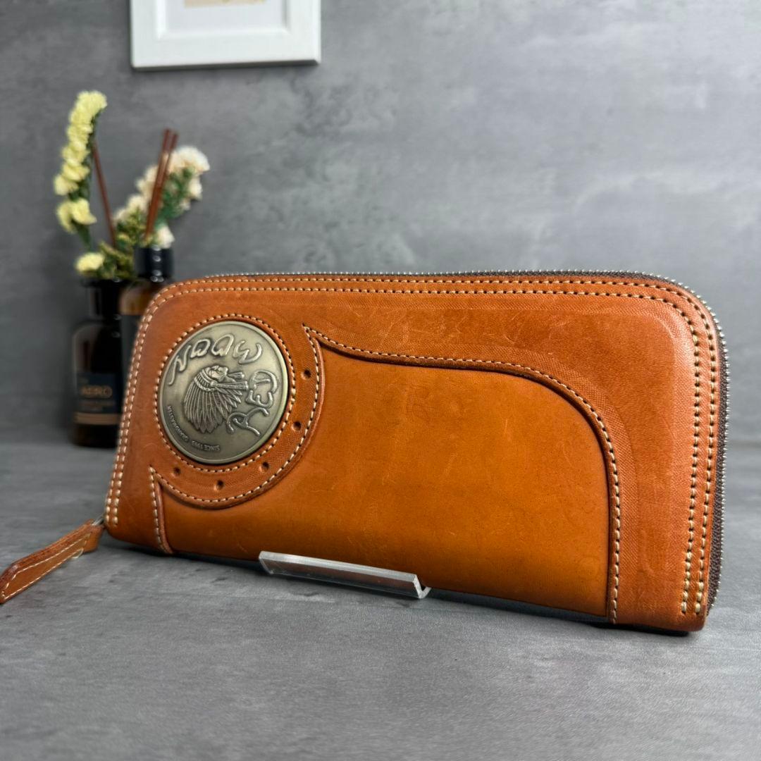 ★美品★REDMOON ラウンドジップ 長財布 51mm ビッグコンチョ ☆美品☆REDMOON ラウンドジップ 長財布 51mm ビッグコンチョの通販は