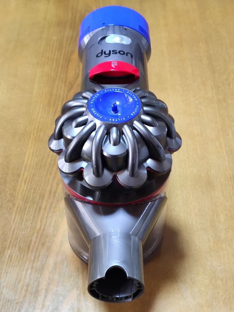 割引中ダイソン SV11 掃除機 分解清掃済み 動作品 純正バッテリー2つ