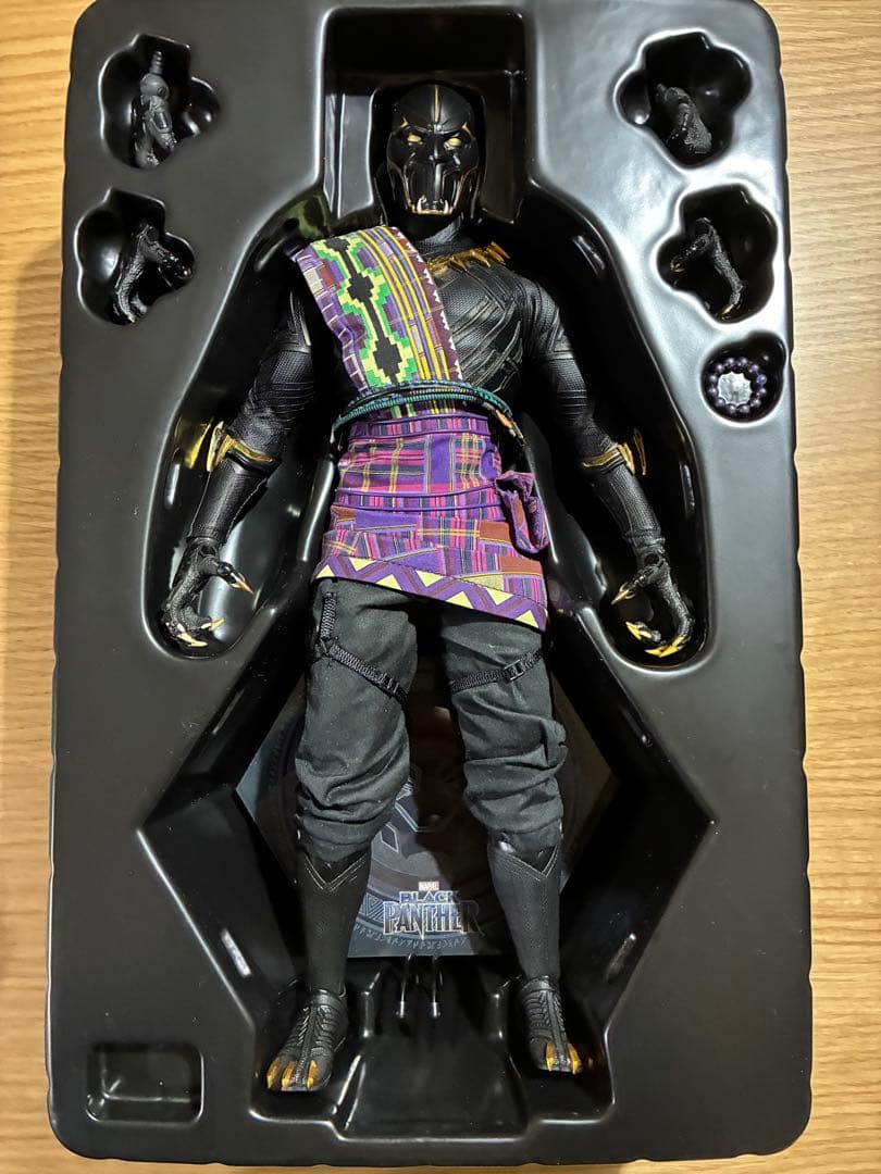 ブラックパンサー T'Chaka フィギュアmms487