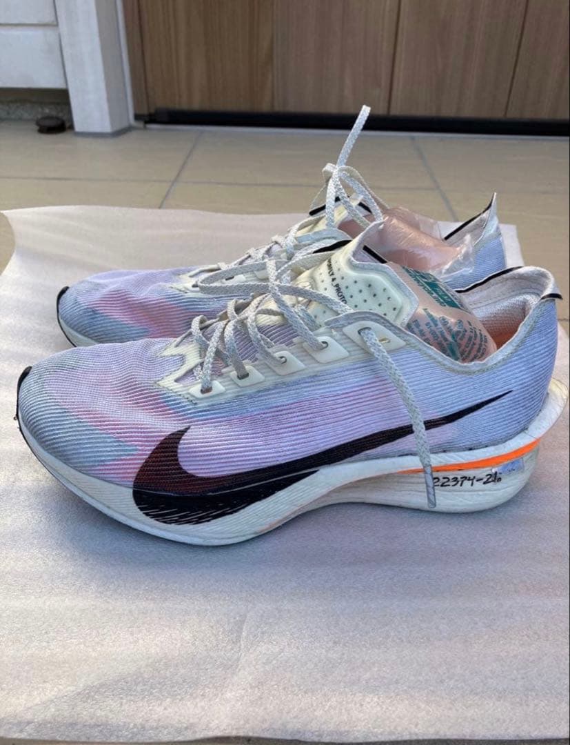 最終価格 NIKE ナイキ ヴェイパーフライ4 25.5cm - メルカリ