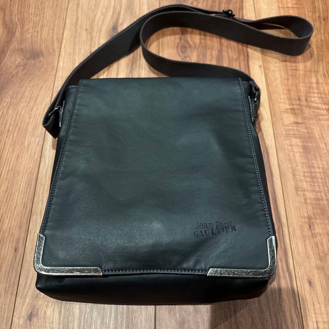 ジャンポールゴルチェ ショルダーバッグ ショルダー 斜め掛け Jean Paul GAULTIER/ジャンポールゴルチェ】よりショルダーバッグが