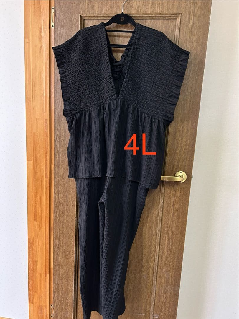 しまむら myuwa シャーリングサロペット 4L ブラック - メルカリ