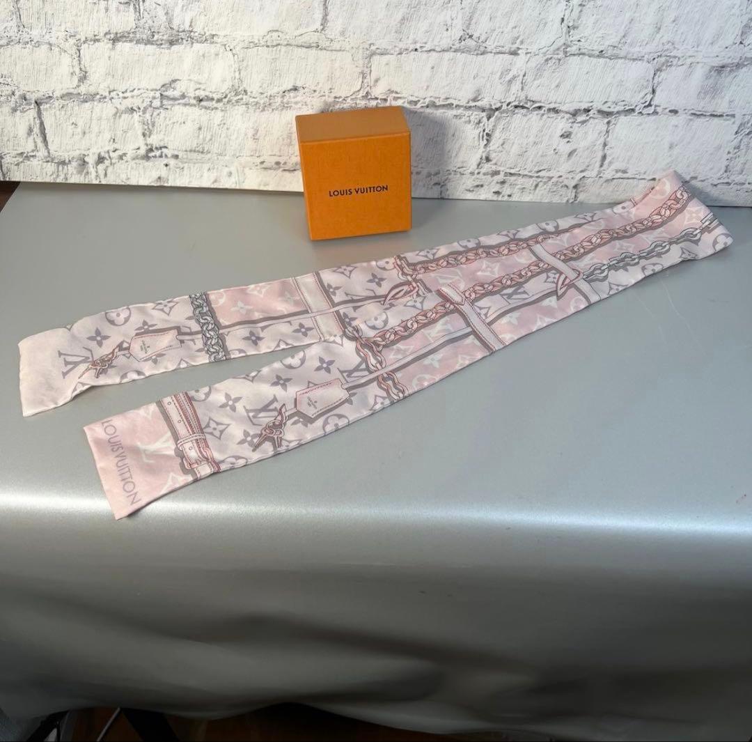 ルイヴィトン コンフィデンシャル スカーフA-8127 - メルカリ