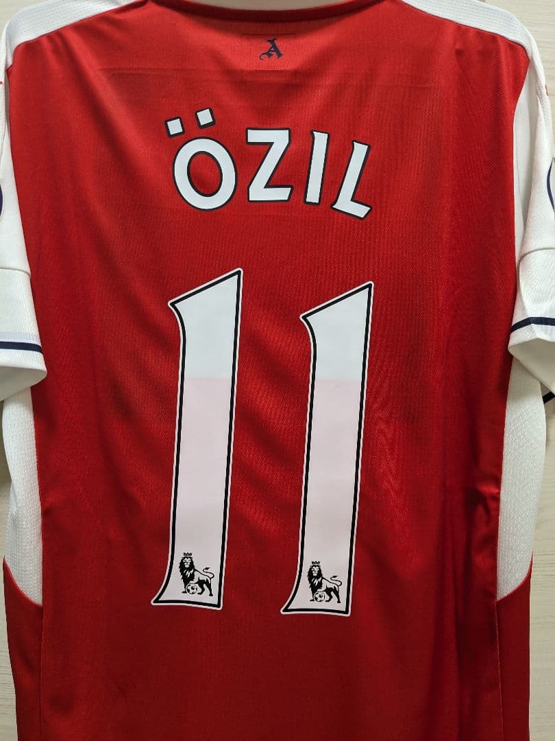 2016シーズン アーセナル エジル ユニフォーム - メルカリ