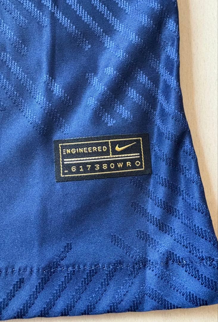 n*o様 メッシ、ネイマール他サイン入り PSG ユニフォーム 30番 - メルカリ