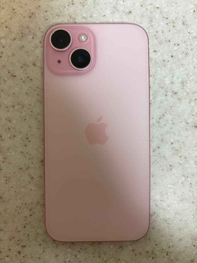 iPhone15 本体 ピンク SIMフリー IMEI◯ 超美品 ムスビー｜【バッテリー88%】iPhone 15 256GB ピンク SIMフリー ドコモ