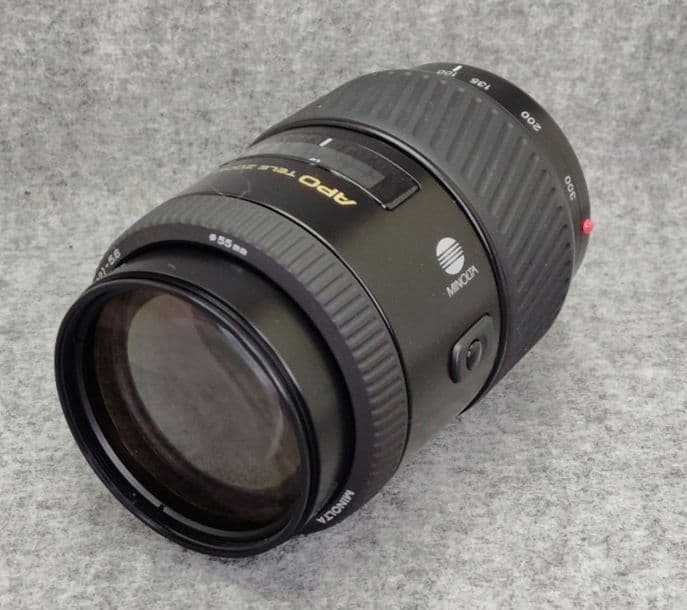 ミノルタAF APO TELE ZOOM 100-300mm F4.5-5.6