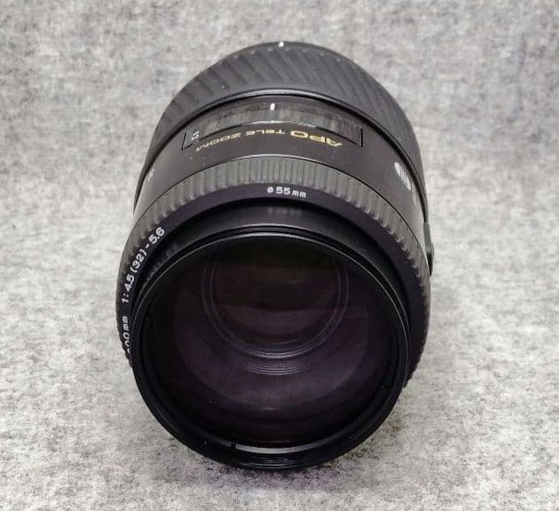 ミノルタAF APO TELE ZOOM 100-300mm F4.5-5.6