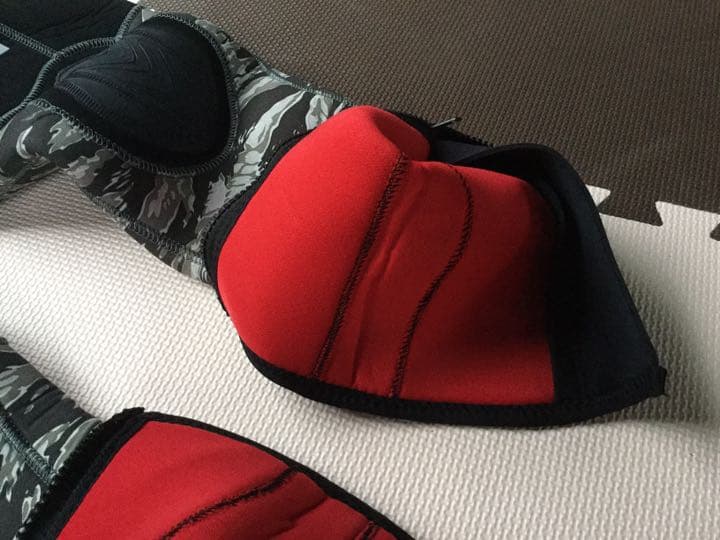 GULLウエットスーツ！1年半前に6万円で買い1回使用。サイズ160