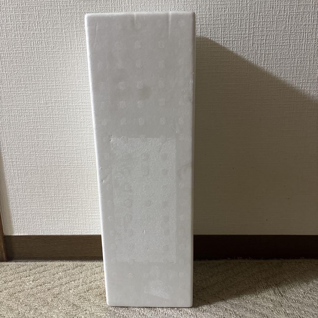 新品未開封、2025年8月到着、森伊蔵 1800ml 送料無料 森伊蔵 25度 1800ml 森伊蔵酒造 芋焼酎 : 焼酎屋ドラゴン