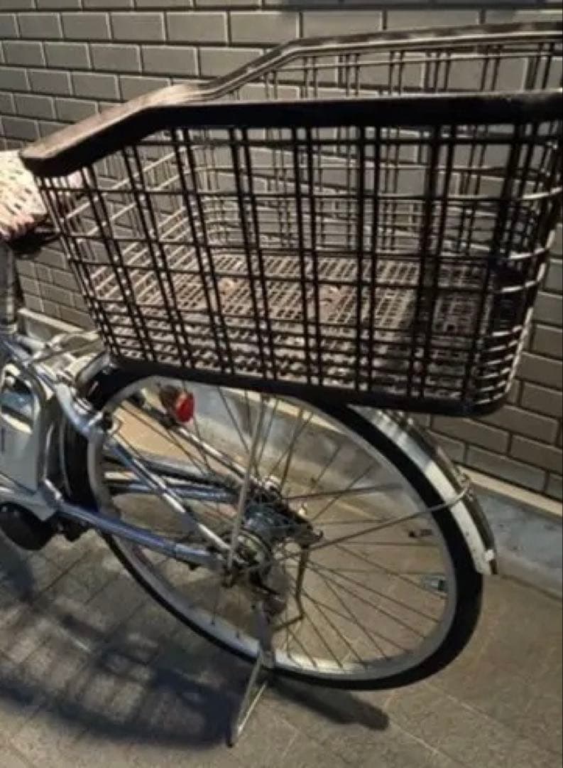 シルバー 電動アシスト自転車 前後バスケット付き 直接渋谷駅 - メルカリ