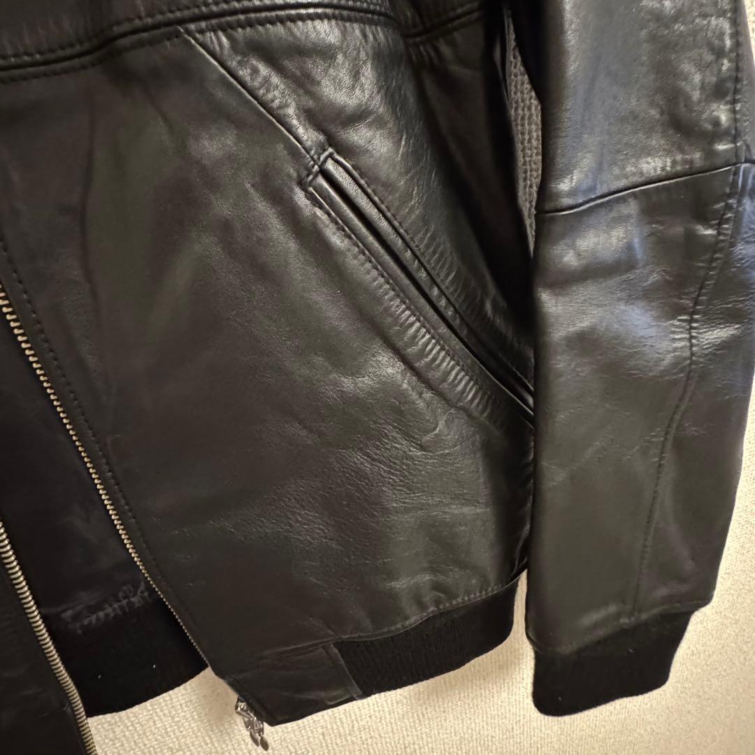 BEAUTY&YOUTH ブラックレザー ボンバージャケット Mサイズ - メルカリ