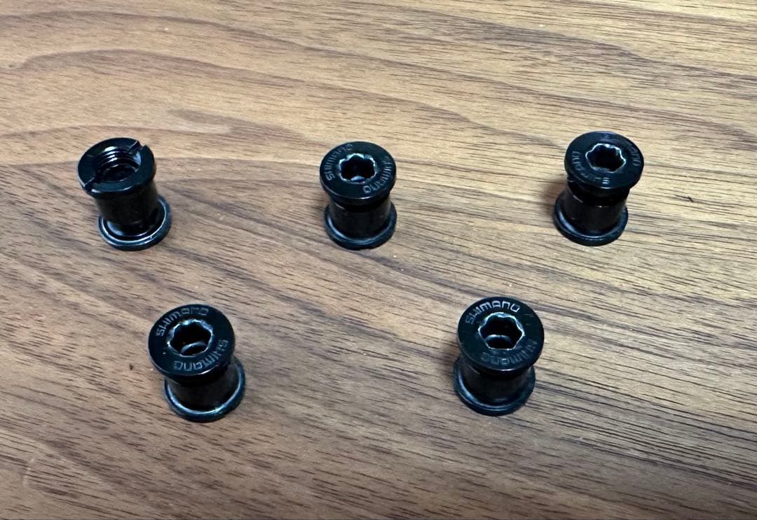 デユラエース7700系チェーンリング SG B-52 B-39 固定ネジ付き - メルカリ