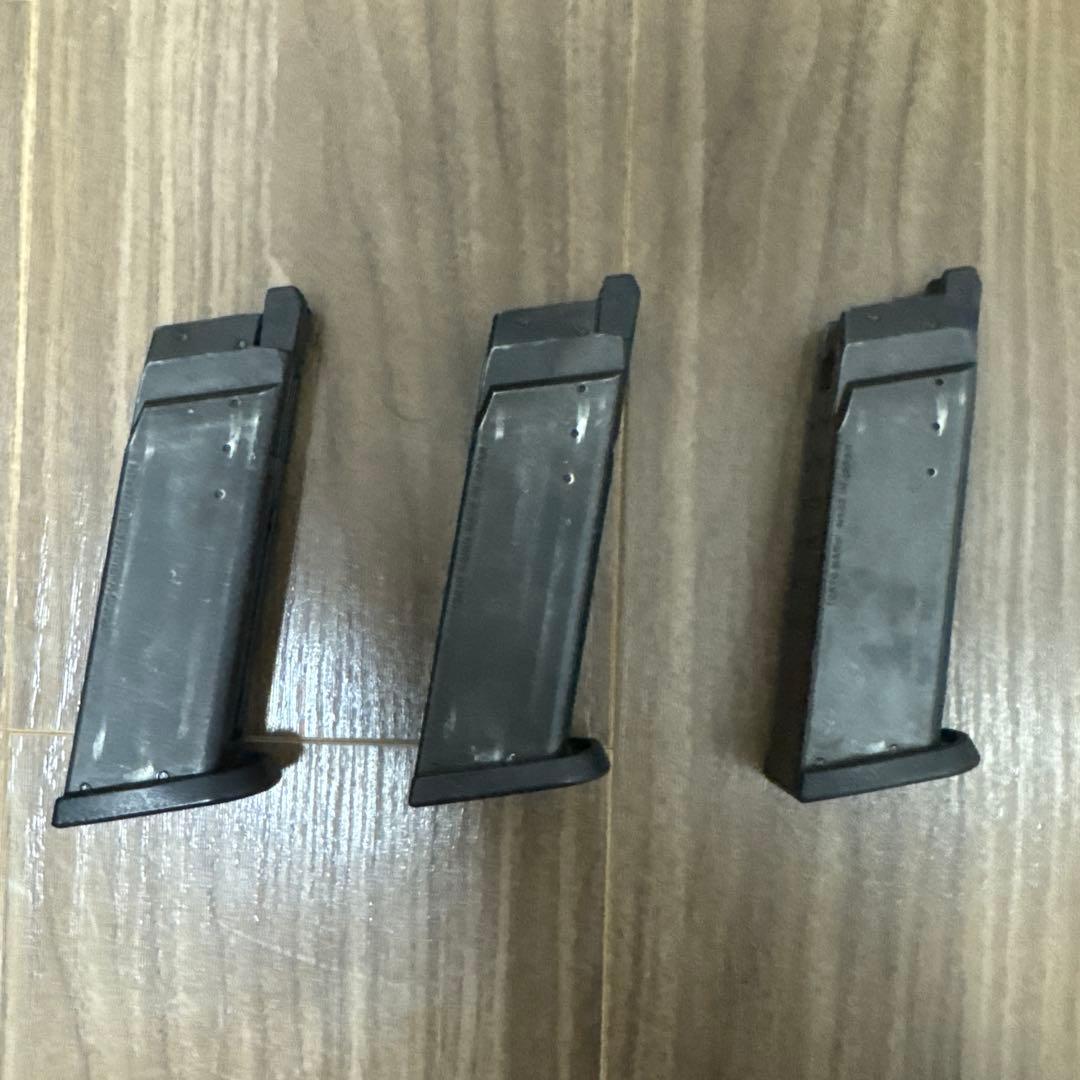 東京マルイ ガスブローバックガン　USPマガジンセット