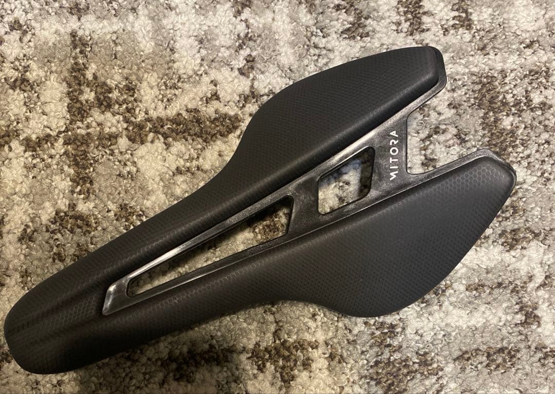 Bianchi VELOMANN MITORA 139 カーボンレール サドル - メルカリ
