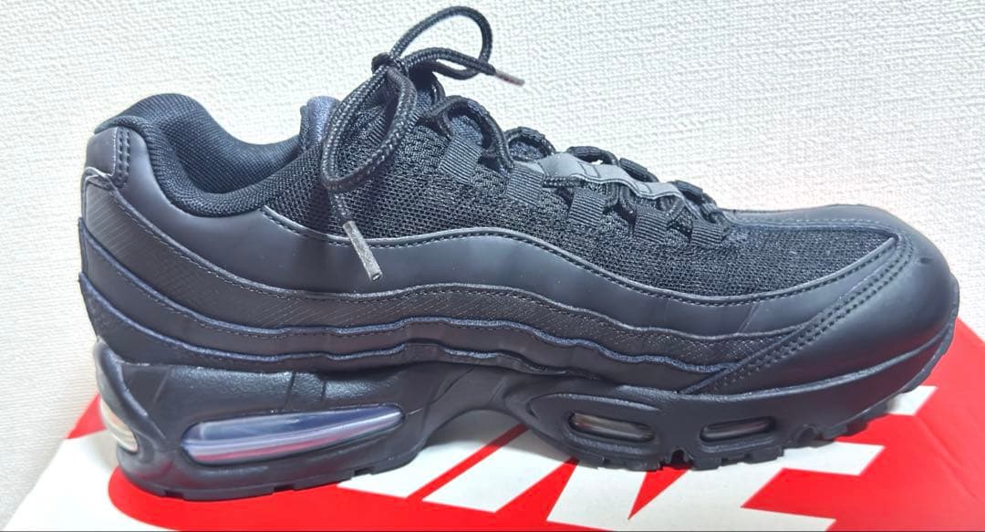 ナイキ エアマックス95 トリプルブラック 27.5cm 箱あり 即購入OK