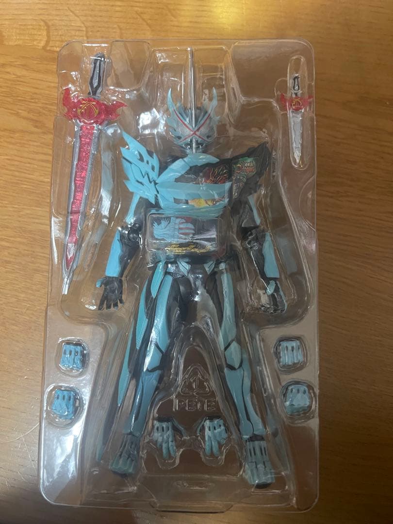 【開封品】SHFiguarts 仮面ライダーセイバープリミティブドラゴン