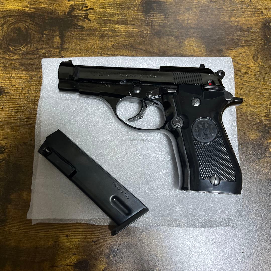 マルシン　モデルガンM84 ディープブラック