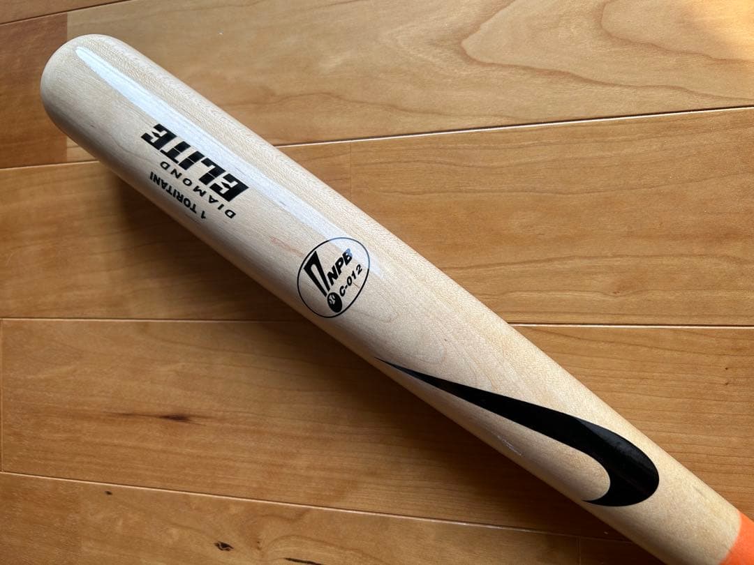 鳥谷敬選手木製バットNIKEサイン入り - メルカリ