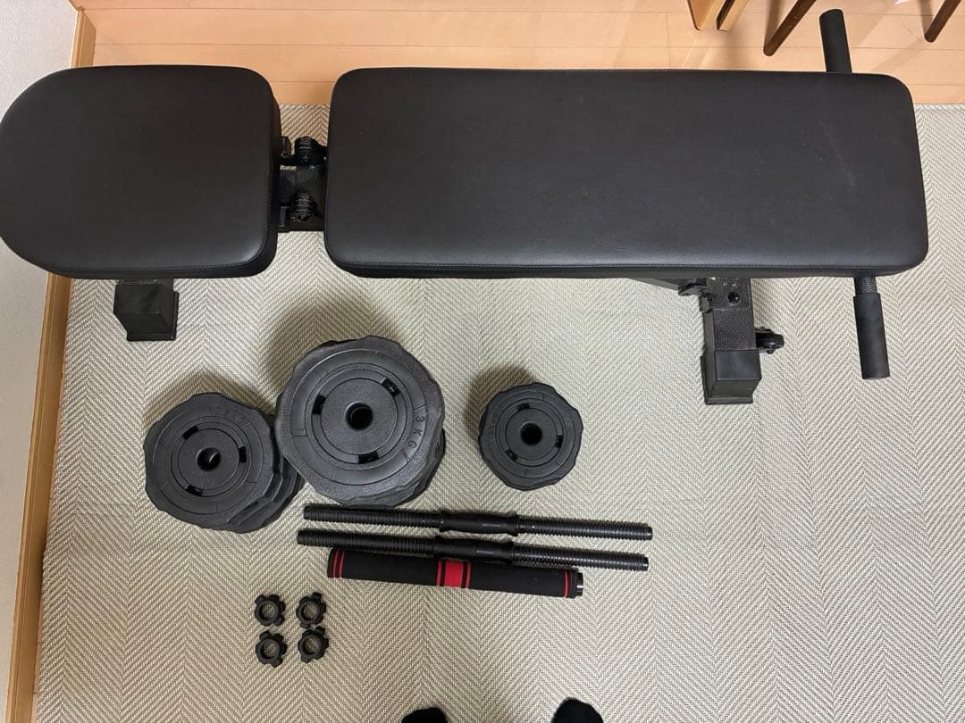 調整可能トレーニングベンチ&ダンベルセット 【引き取り限定】 - メルカリ