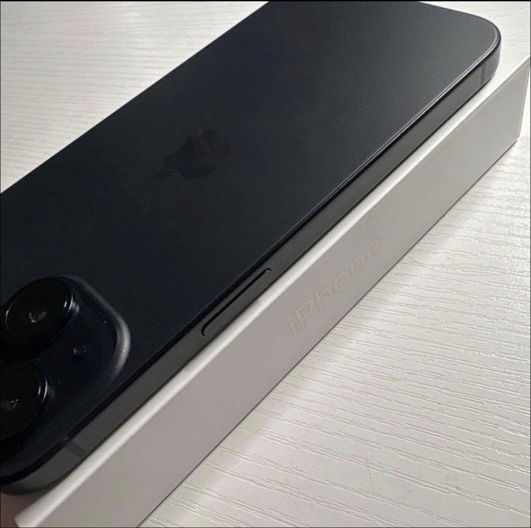 iPhone15 128GB ブラック SIMフリー 極美品 - メルカリ