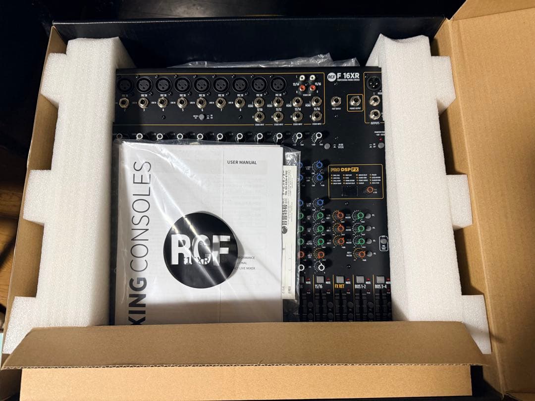 RCF F16XR 16chアナログミキサー USED保証有り - メルカリ