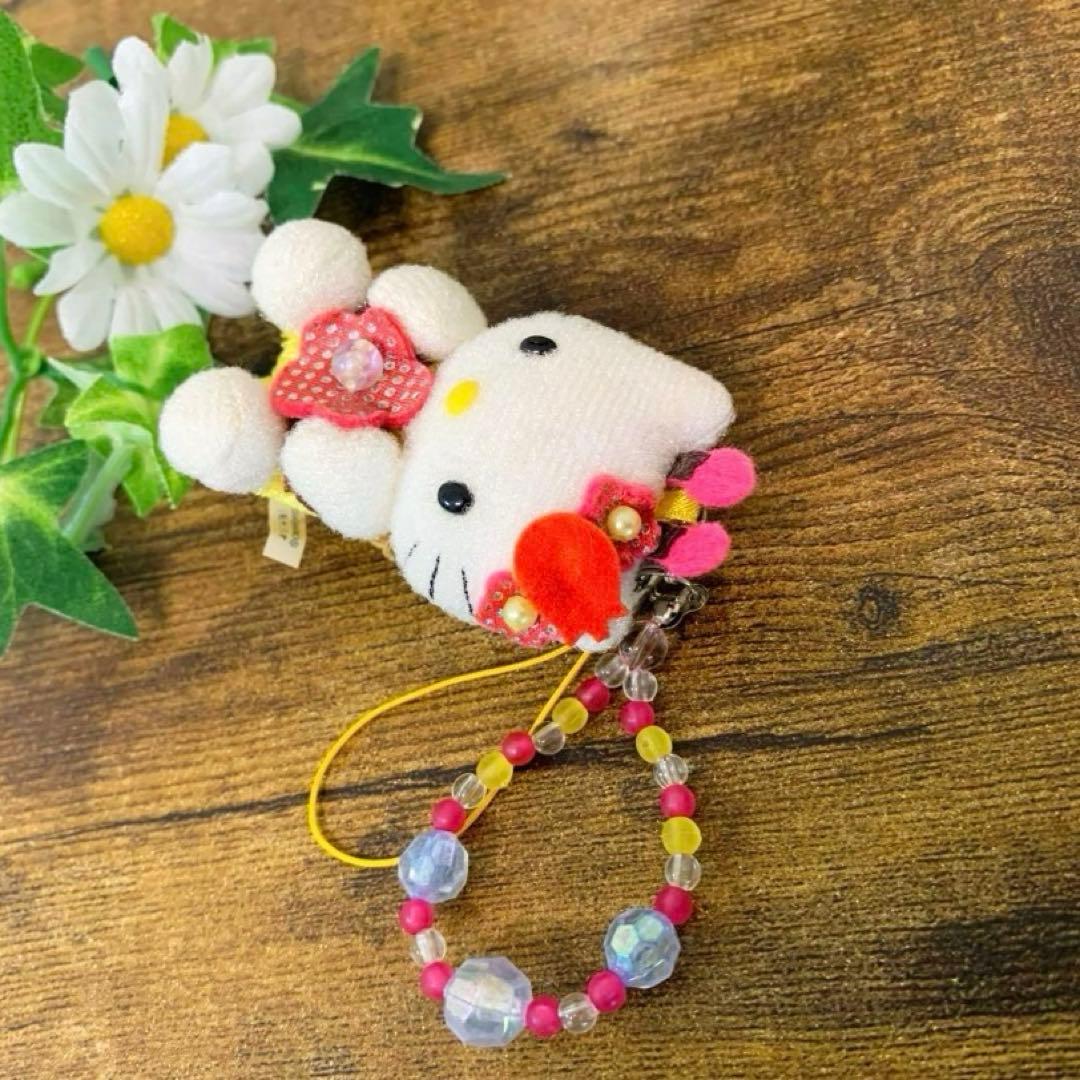 激レア　ハローキティ ミツバチ マスコットビーズ付き　キーホルダー ストラップ
