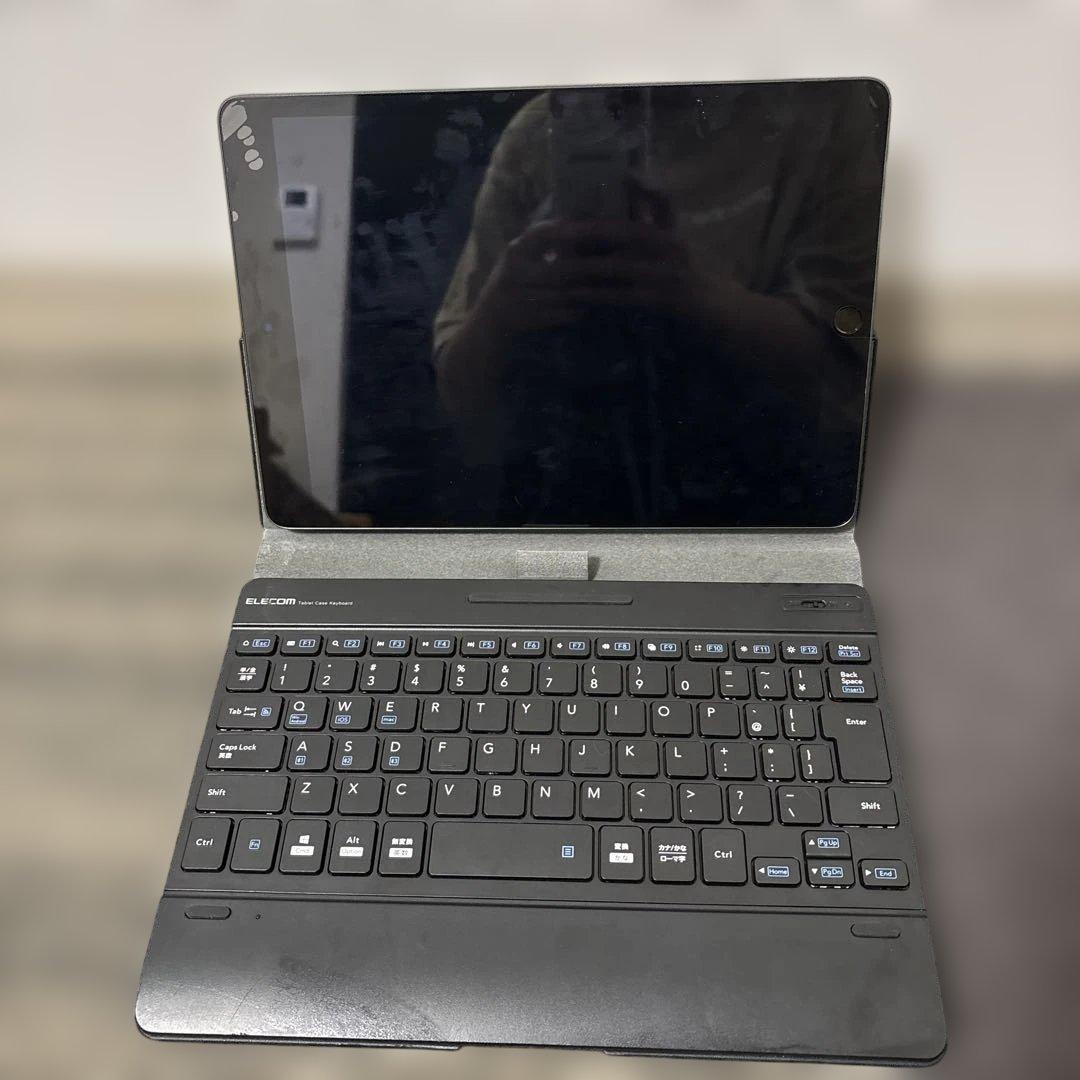 本日！気まぐれ値下げ！iPad (第9世代) 64GB キーボード付き 在庫限り終了】iPad（第9世代）用Smart Keyboard - 日本語 キーボード