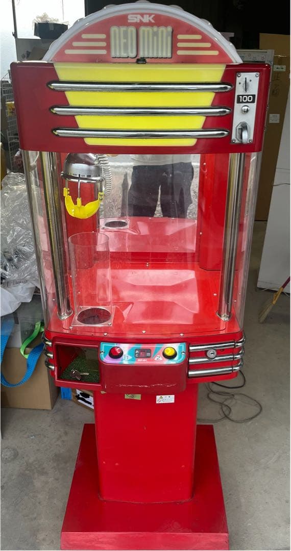 SNKネオミニ 小型クレーンゲーム 筐体 (赤) - メルカリ