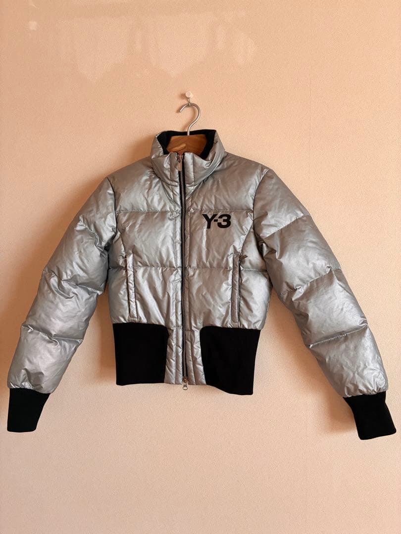 Y-3 × adidas クロップド シルバー ダウンジャケット archive - メルカリ