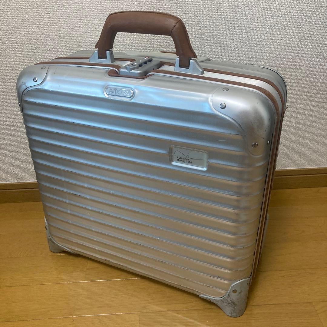 RIMOWA Lufthansa Boeing キャリーケース　28L RIMOWA】Lufthansa Boeing 747-8 E-Tag Silber 4輪 (RIMOWA/スーツ