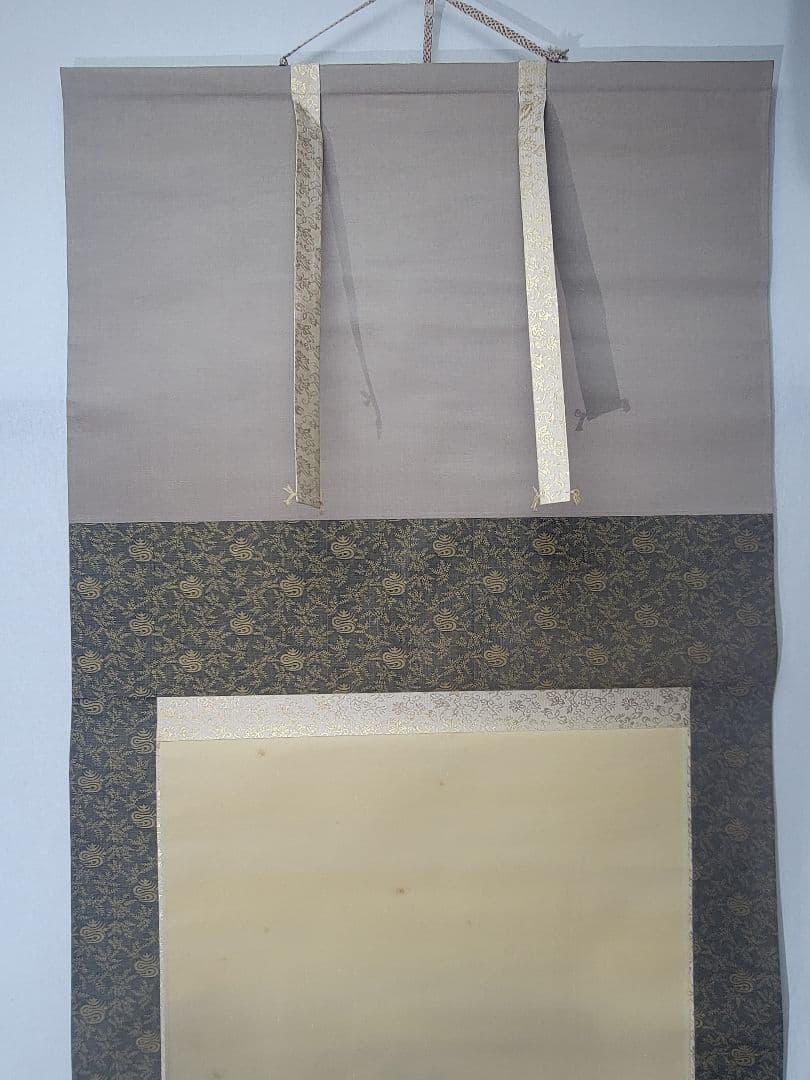 冬の金閣寺　作家銘有り　掛け軸　　　箱無し　書画、骨董品、美術品