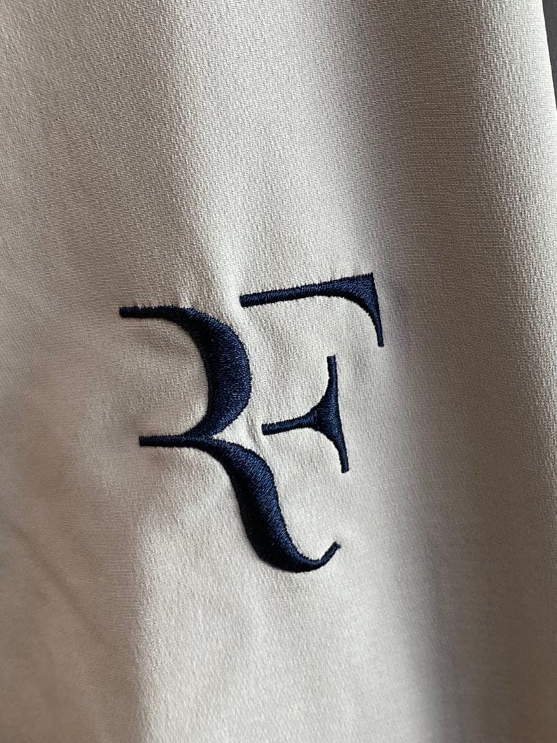 B02736 ナイキNIKE2012RogerFedererテニスウエアー 古着 - メルカリ