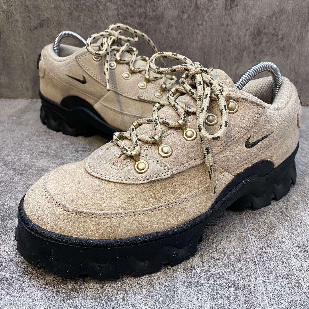✨希少✨ナイキ NIKE ラハールロー LAHAR LOW【23.5】ベージュ - メルカリ