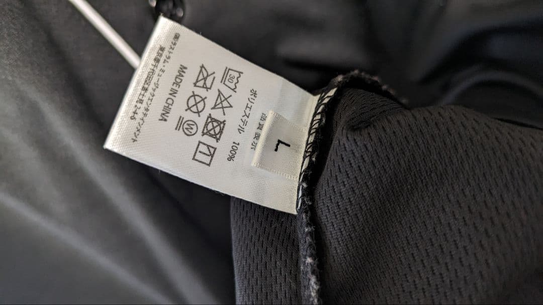 Official髭男dism 10周年記念 ベースボールシャツ ラバーバンド