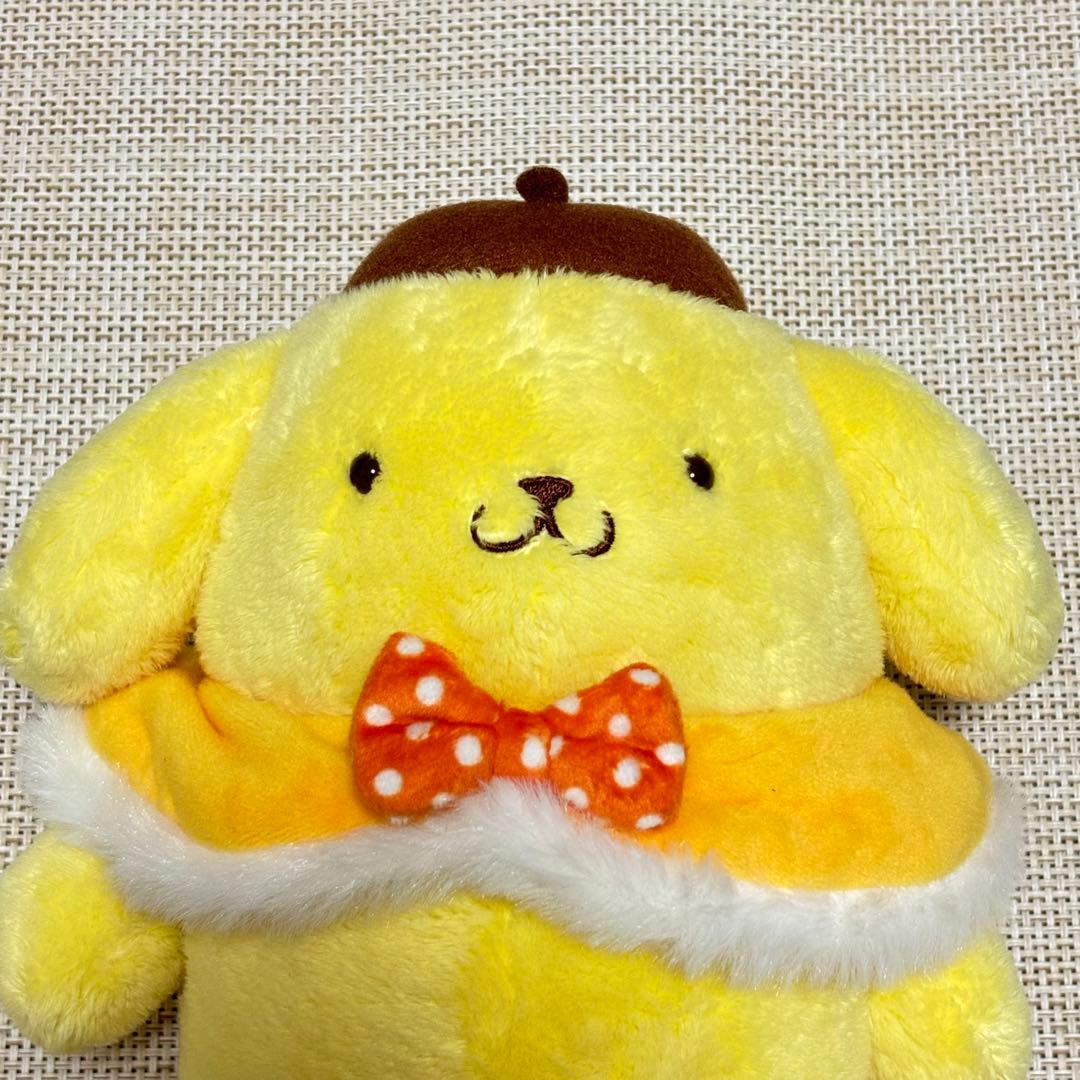 ポムポムプリン　ポーズがとれるぬいぐるみ　バースデーシリーズ　ケープ付き