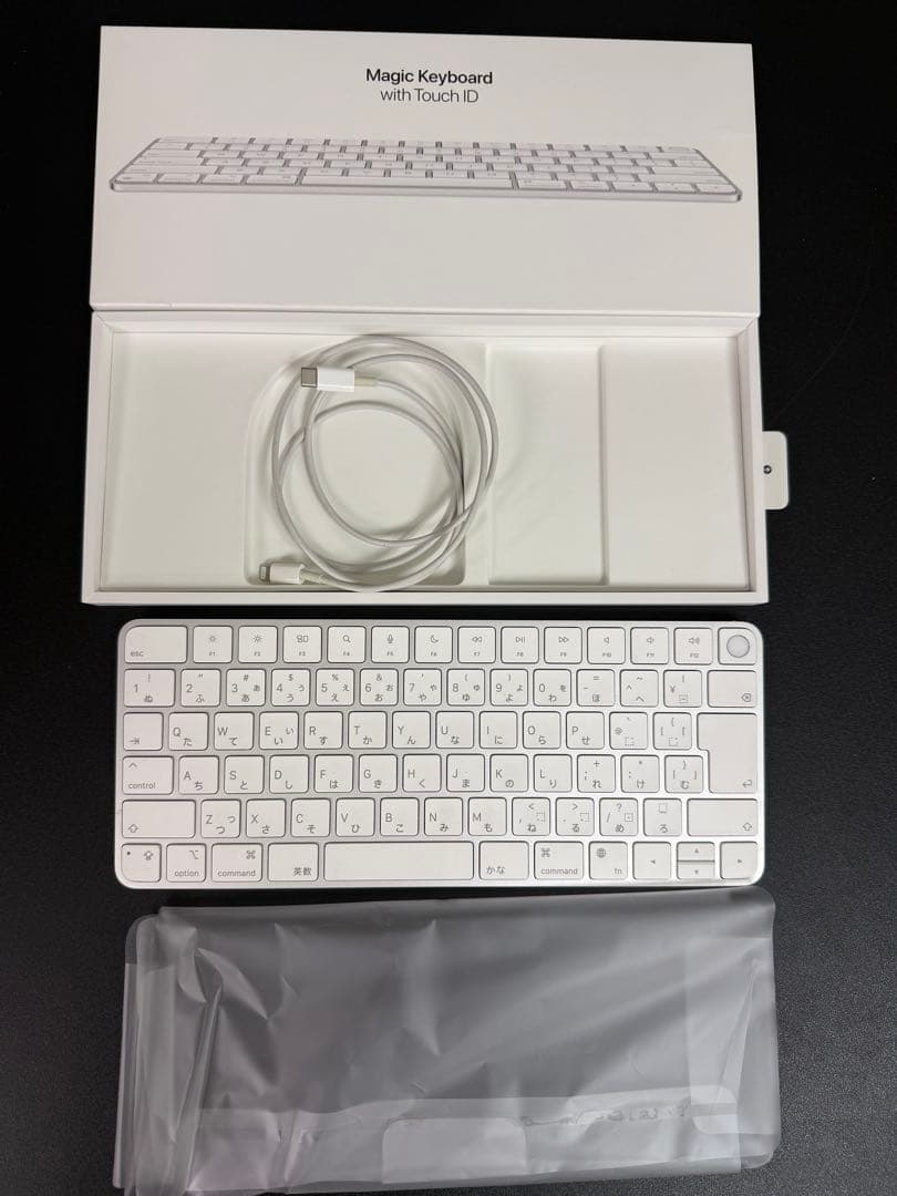 Magic Keyboard with Touch ID 日本語配列 Magic Keyboard with Touch ID 日本語配列 - メルカリ