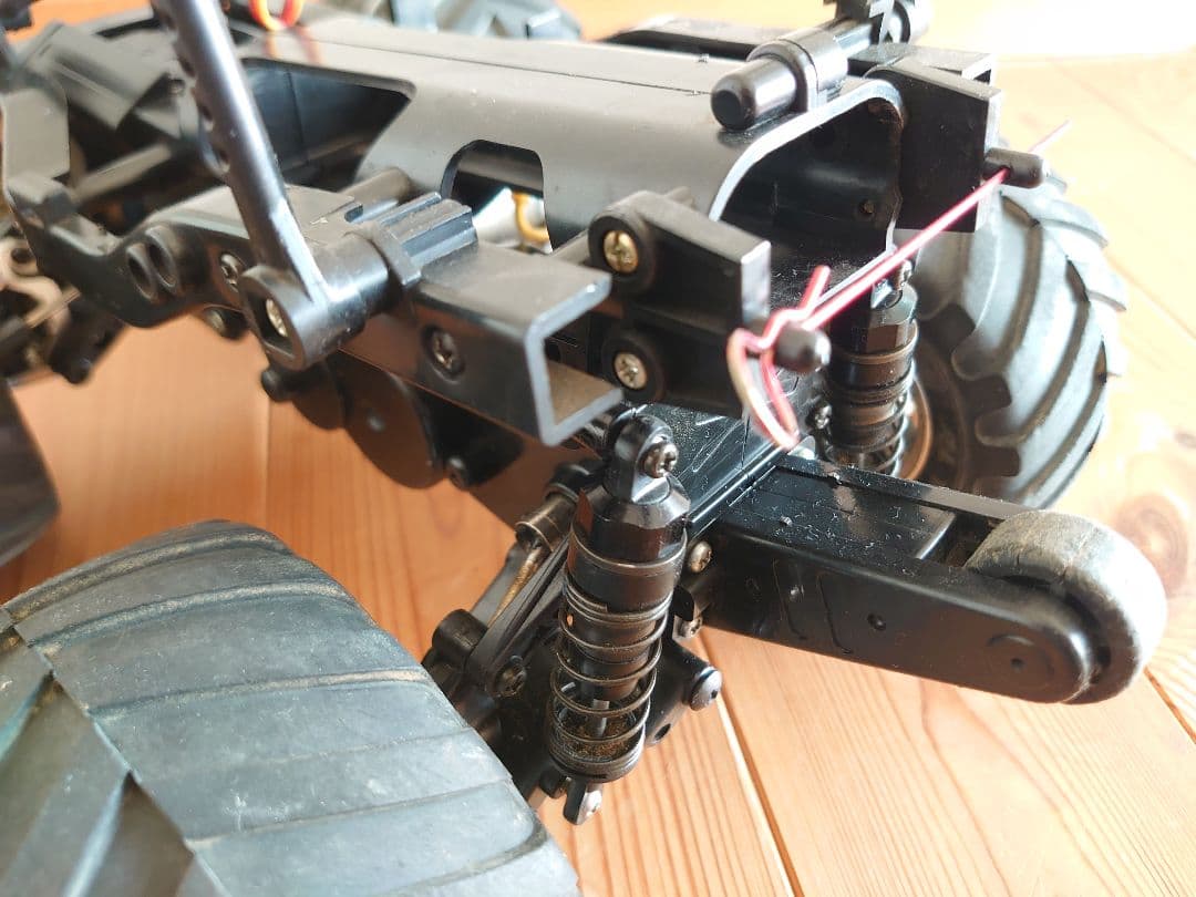 タミヤ　ワイルドウイリー　ボディ　シャーシ　サーボ　モーター　セット　ラジコン