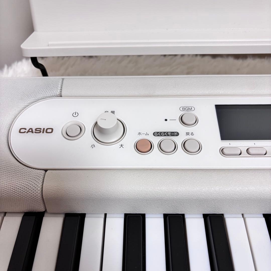 CASIO カシオ 電子キーボード 光ナビゲーション LK-526 - メルカリ
